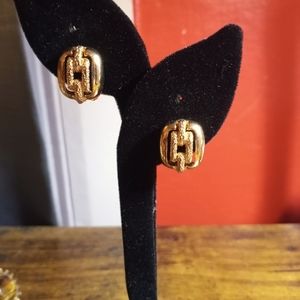 Vintage Gold Toned Clip On Earrings